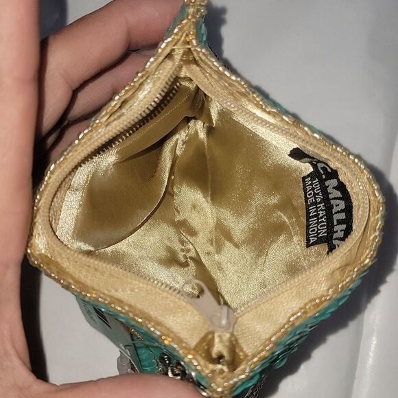 SOUTH MOON UNDER BEADED SEQUINED WRISTLET - NEW! - Picture 7 of 10